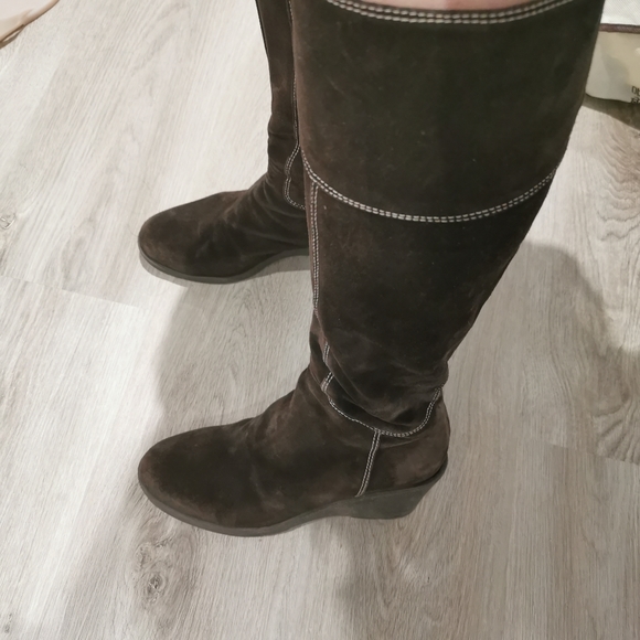 Used tall browns boots - Picture 10 of 11